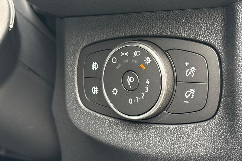 Used Ford Transit Courier 2025 for sale - 78001129: Photo 9