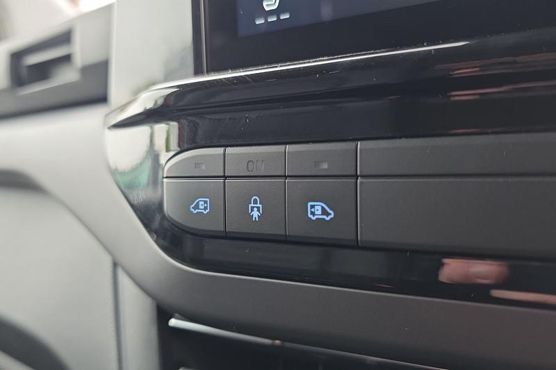 Used Ford Tourneo Custom 2025 for sale - 77088118: Photo 35