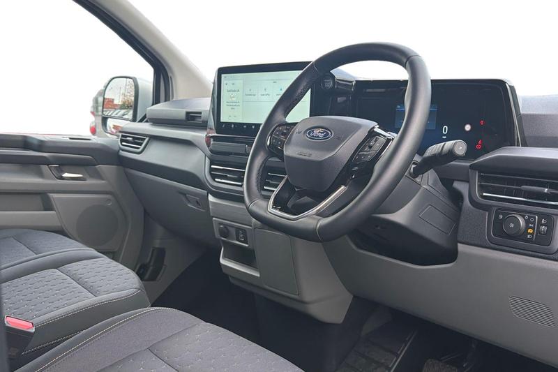Used Ford Tourneo Custom 2025 for sale - 76738970: Photo 13