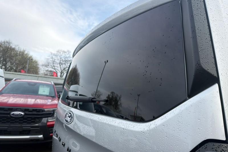 Used Ford Tourneo Custom 2025 for sale - 76738970: Photo 18