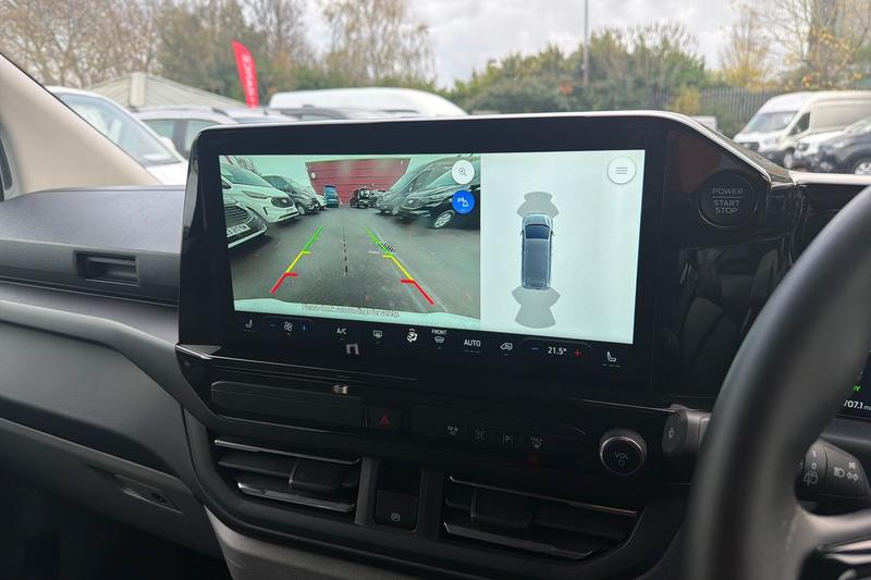 Used Ford Tourneo Custom 2025 for sale - 76738970: Photo 26