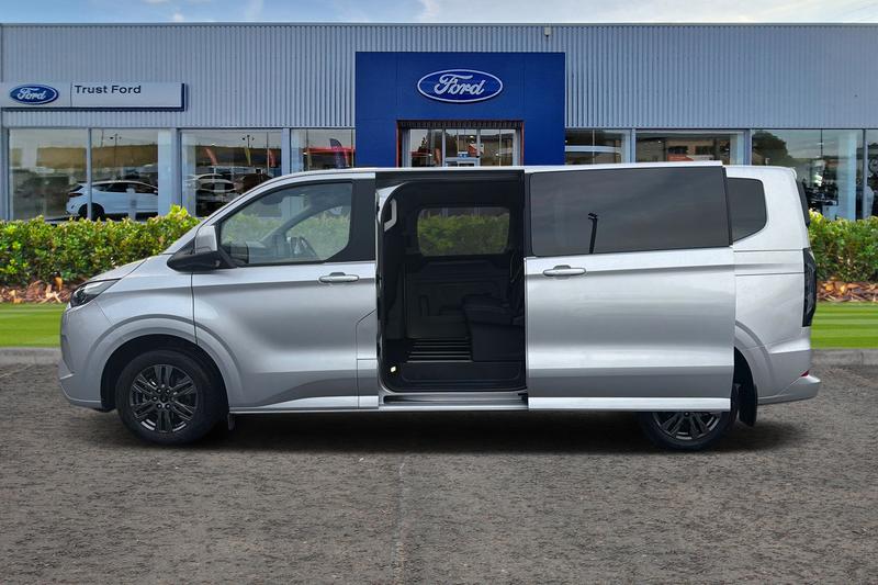 Used Ford Tourneo Custom 2025 for sale - 76738970: Photo 5