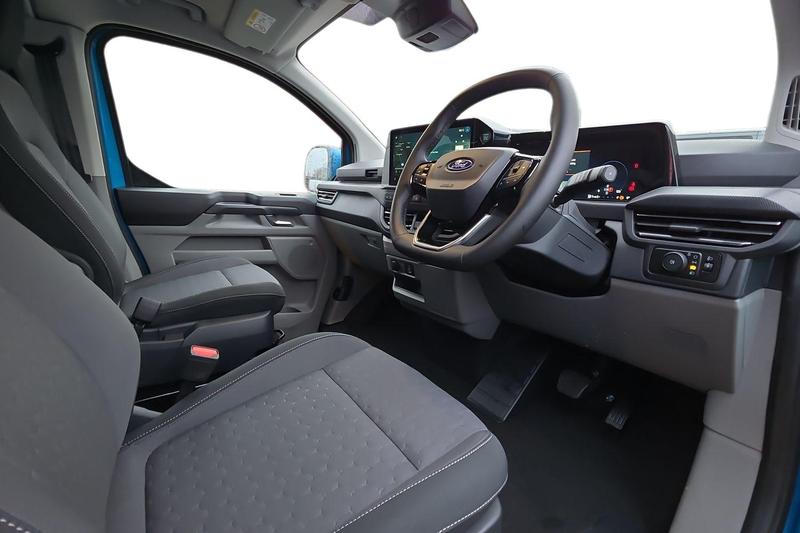 Used Ford Transit Custom 2025 for sale - 77350055: Photo 14