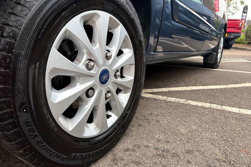 Used Ford Transit Custom 2021 for sale - 76557340: Photo 37