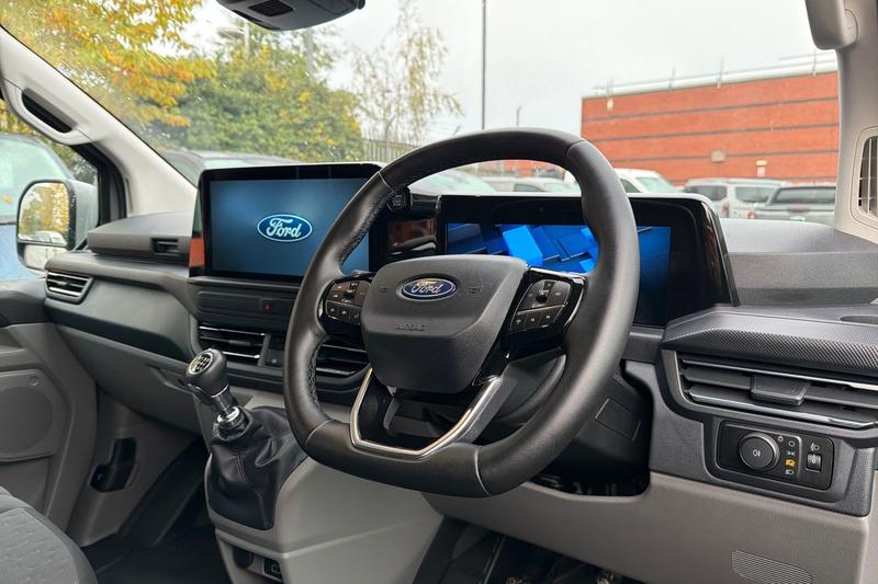 Used Ford Transit Custom 2025 for sale - 76480502: Photo 15