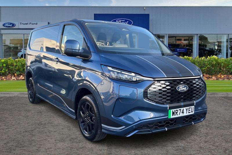 Used Ford Transit Custom 2024 for sale - 76545415: Photo 1