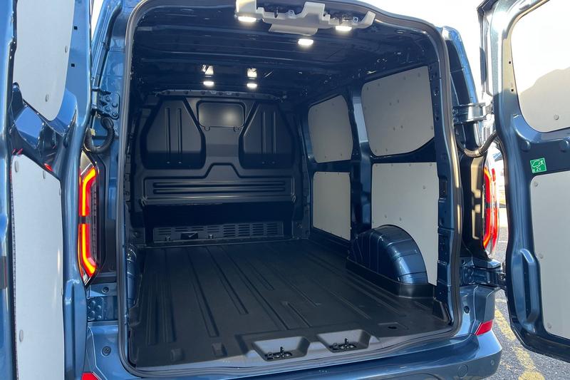 Used Ford Transit Custom 2024 for sale - 76545415: Photo 10