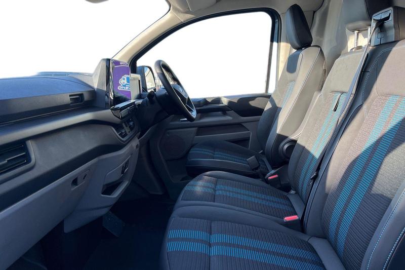 Used Ford Transit Custom 2024 for sale - 76545415: Photo 11