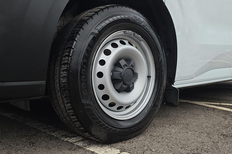 Used Ford Transit Custom 2024 for sale - 77592799: Photo 19