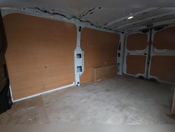 Used Ford Transit Custom 2024 for sale - 77619931: Photo