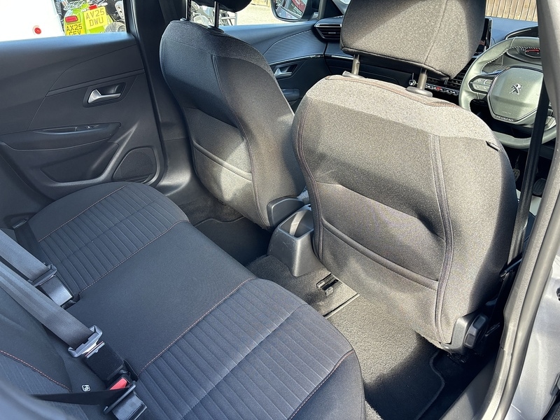 Used Peugeot 208 2022 for sale - 76128105: Photo 11