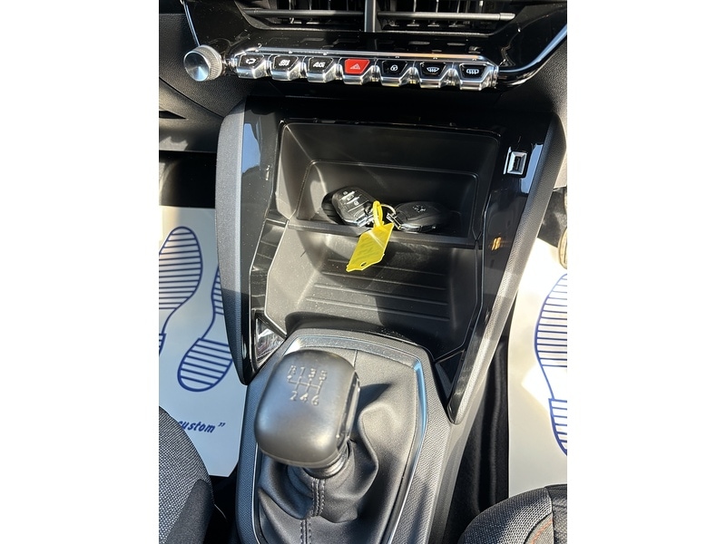 Used Peugeot 208 2022 for sale - 76128105: Photo 13