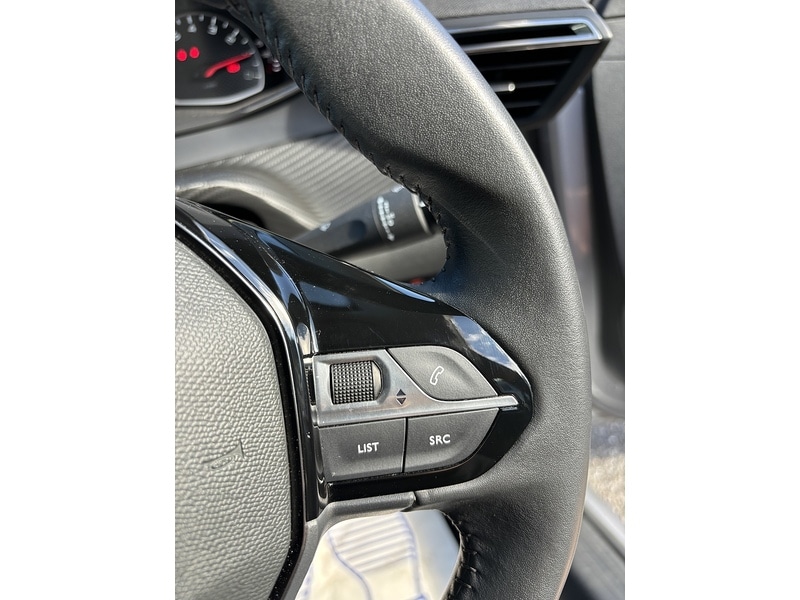 Used Peugeot 208 2022 for sale - 76128105: Photo 17