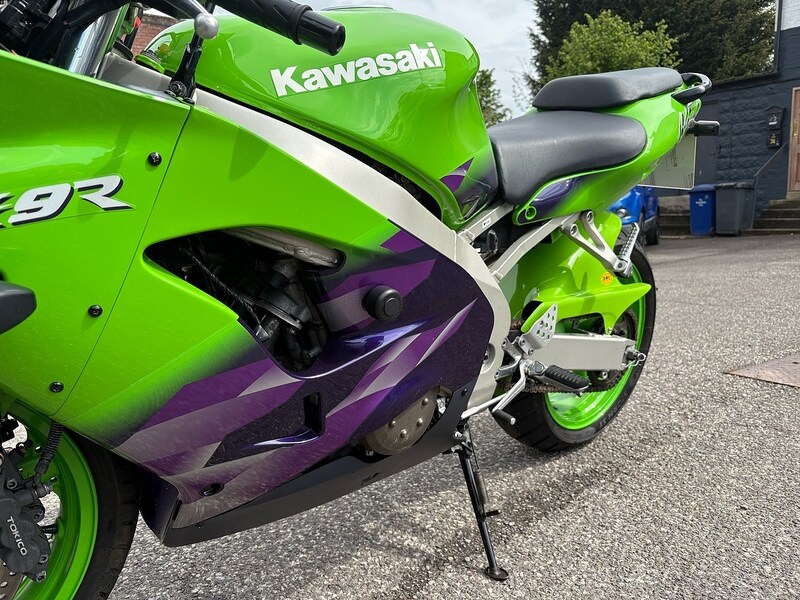 Used Kawasaki NINJA ZX 9 1999 for sale - 78754578: Photo 10