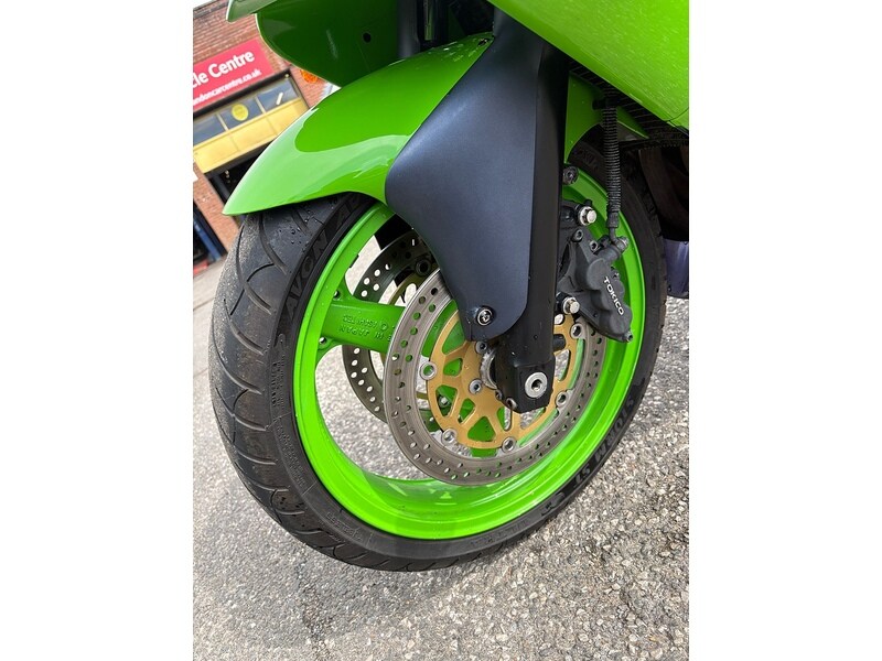 Used Kawasaki NINJA ZX 9 1999 for sale - 78754578: Photo 9