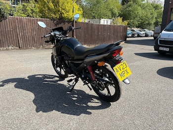 Used Honda CB 2023 for sale - bike-78451249: Photo