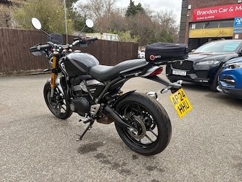 Used Triumph SPEED 2024 for sale - bike-77681383: Photo
