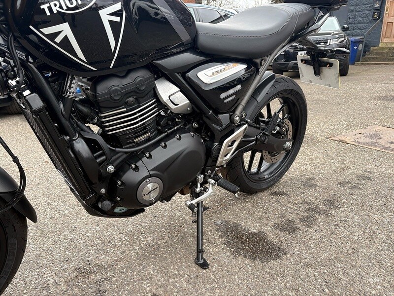 Triumph SPEED