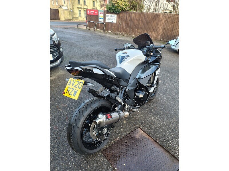 Kawasaki Ninja 1000SX