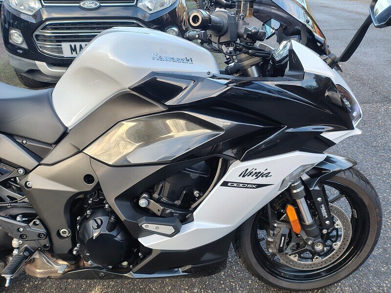 Kawasaki Ninja 1000SX