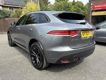Used Jaguar F-Pace 2020 for sale - 75611911: Photo