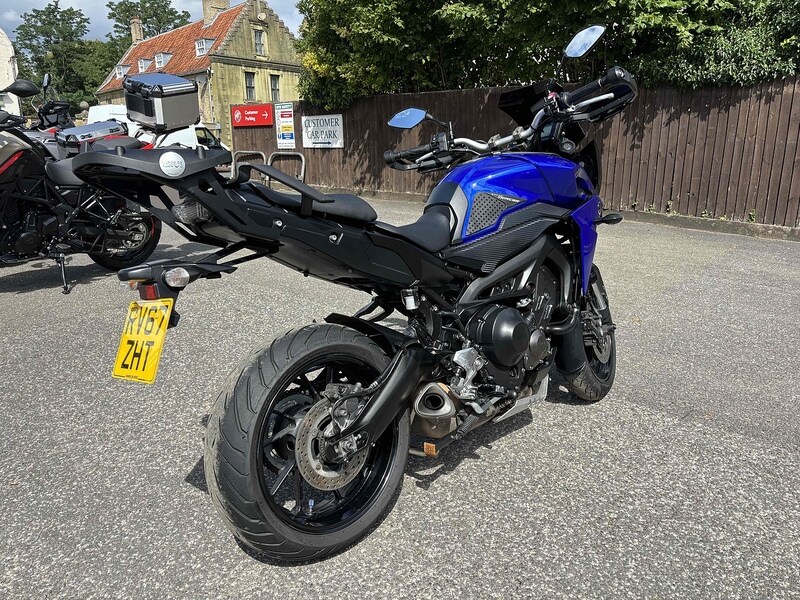 Yamaha TRACER 900