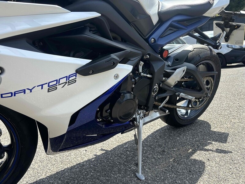 Triumph Daytona 675