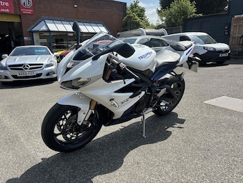Used Triumph Daytona 675 2015 for sale - bike-74404840: Photo