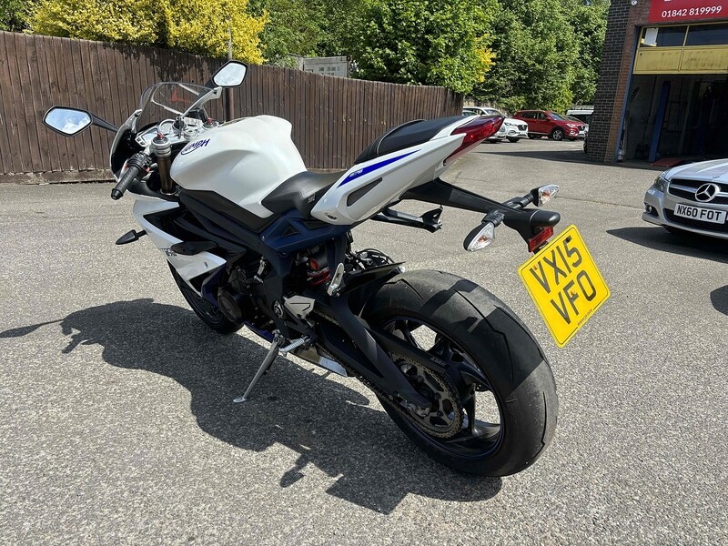 Triumph Daytona 675