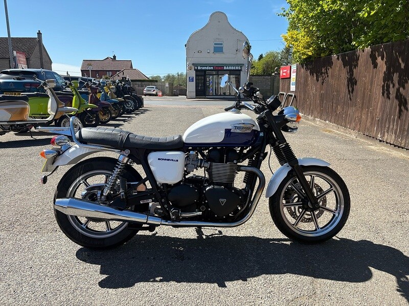 Used Triumph Bonneville 2015 for sale - 78464597: Photo 7