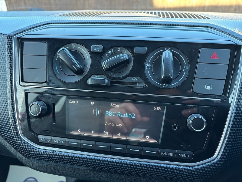 Used Volkswagen up! 2018 for sale - 76946805: Photo 13