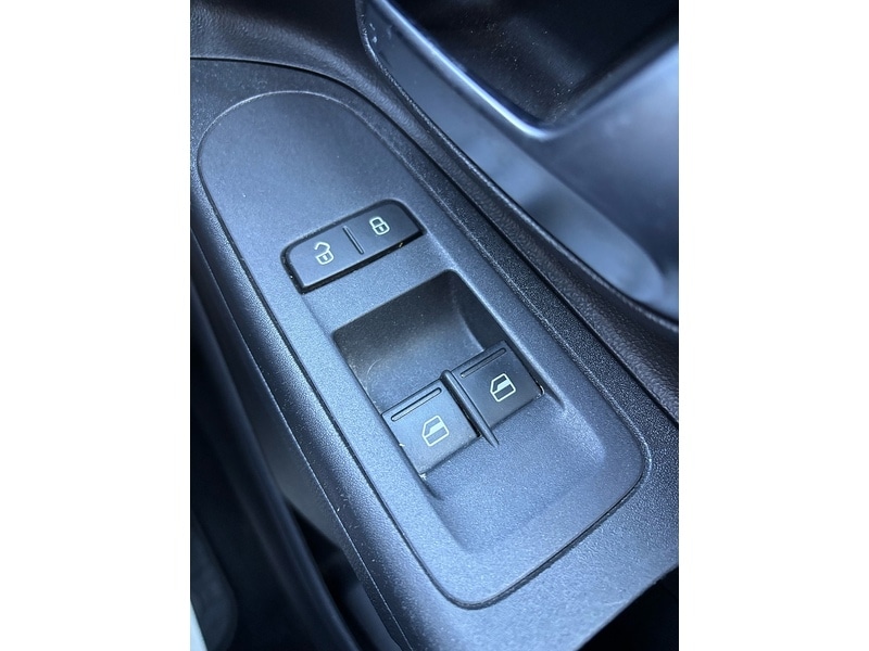 Used Volkswagen up! 2018 for sale - 76946805: Photo 14