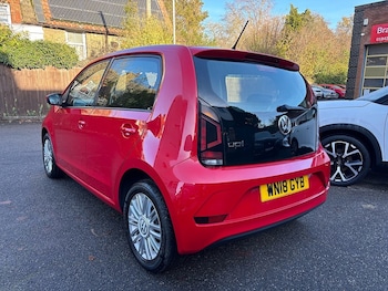 Used Volkswagen up! 2018 for sale - 76946805: Photo