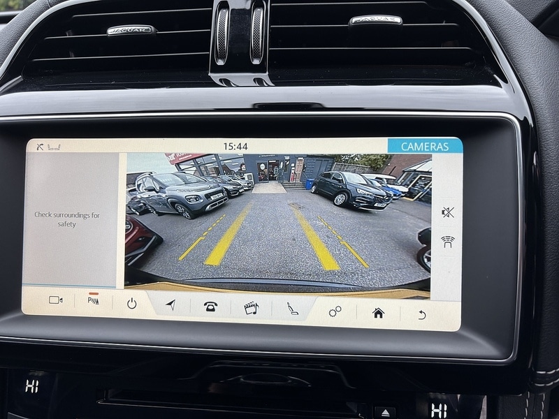 Used Jaguar F-Pace 2020 for sale - 76253246: Photo 17