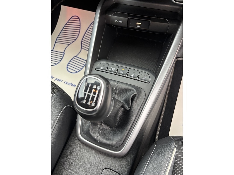 Used Kia Stonic 2021 for sale - 76128083: Photo 11