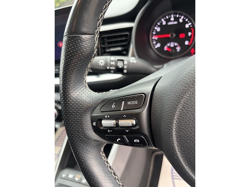 Used Kia Stonic 2021 for sale - 76128083: Photo 16