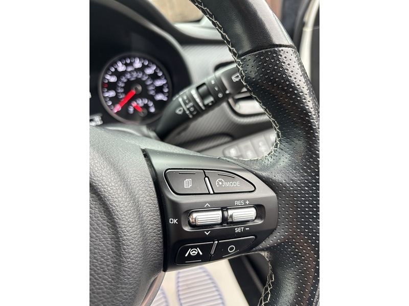 Used Kia Stonic 2021 for sale - 76128083: Photo 17