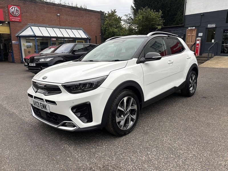 Used Kia Stonic 2021 for sale - 76128083: Photo 3