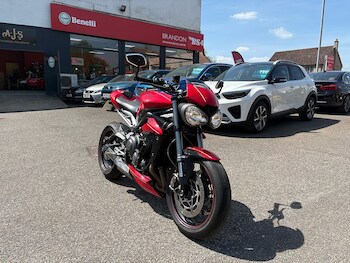 Used Triumph STREET 2017 for sale - bike-78731720: Photo