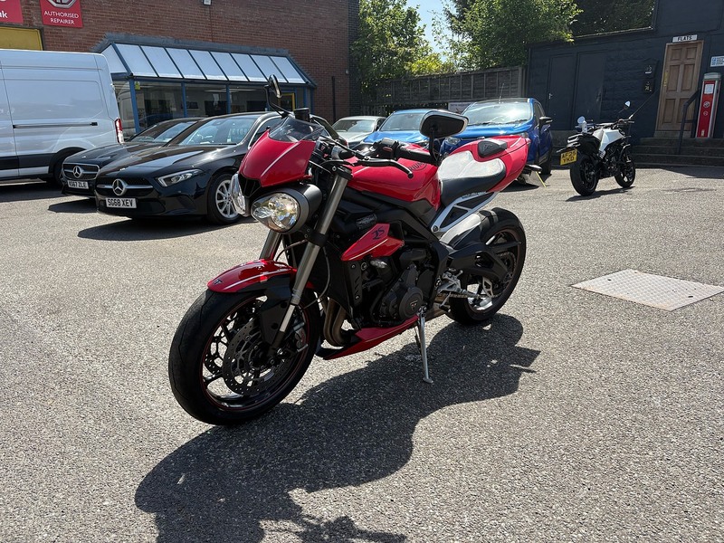 Used Triumph STREET 2017 for sale - 78731720: Photo 3
