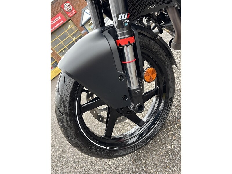 Husqvarna Vitpilen 401