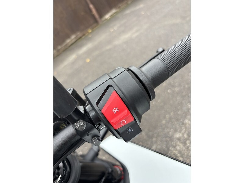 Husqvarna Vitpilen 401