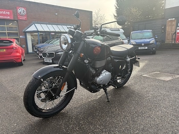 Used BSA GOLD STAR 2024 for sale - bike-77392587: Photo