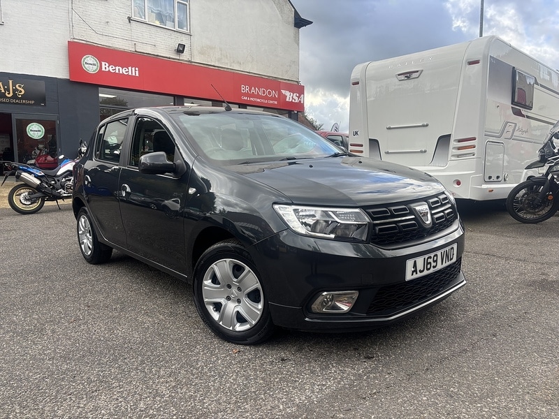 Used Dacia Sandero 2019 for sale - 76334054: Photo 1