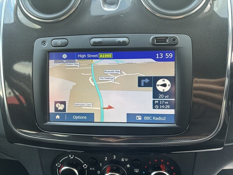 Used Dacia Sandero 2019 for sale - 76334054: Photo 14