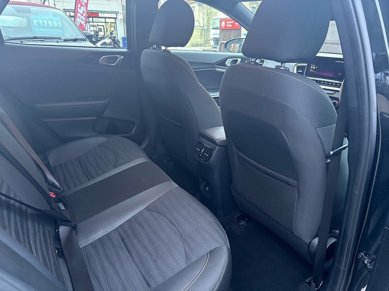 Used Kia XCeed 2023 for sale - 77342307: Photo 11