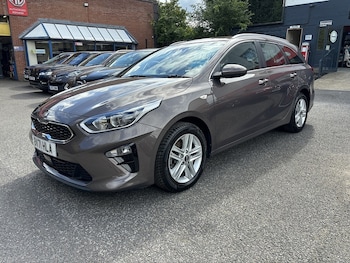 Used Kia Ceed 2021 for sale - 76128106: Photo 3