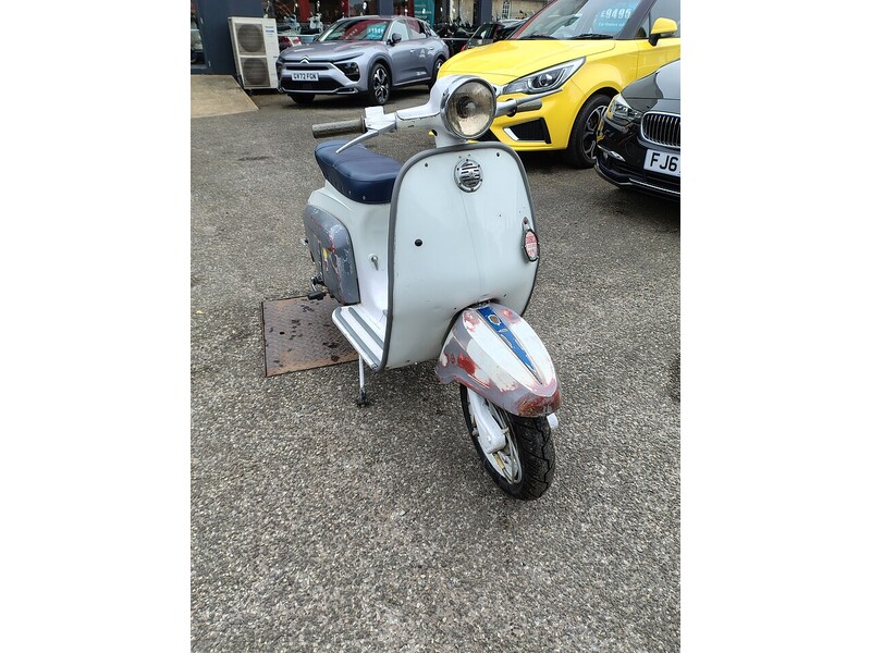 Used Lambretta J125 Super starstream 1982 for sale - 78210758: Photo 2