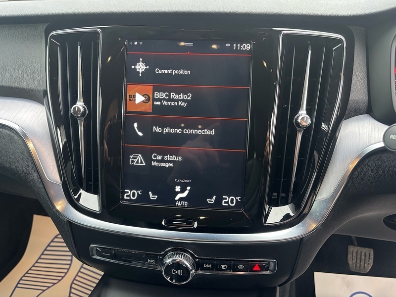 Used Volvo V60 2018 for sale - 76924060: Photo 15