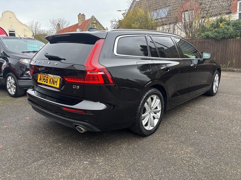 Used Volvo V60 2018 for sale - 76924060: Photo 6